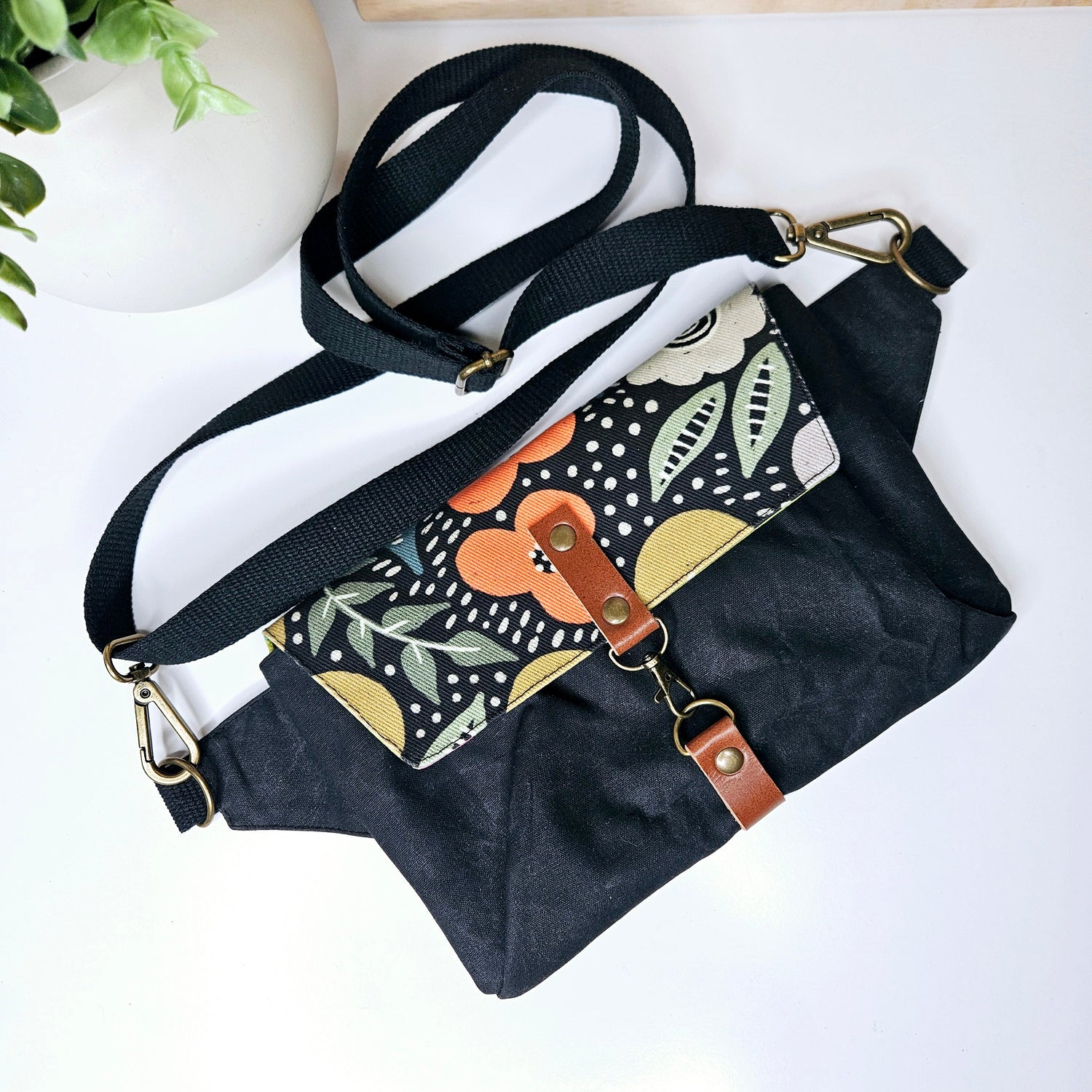 Crossbody Bags