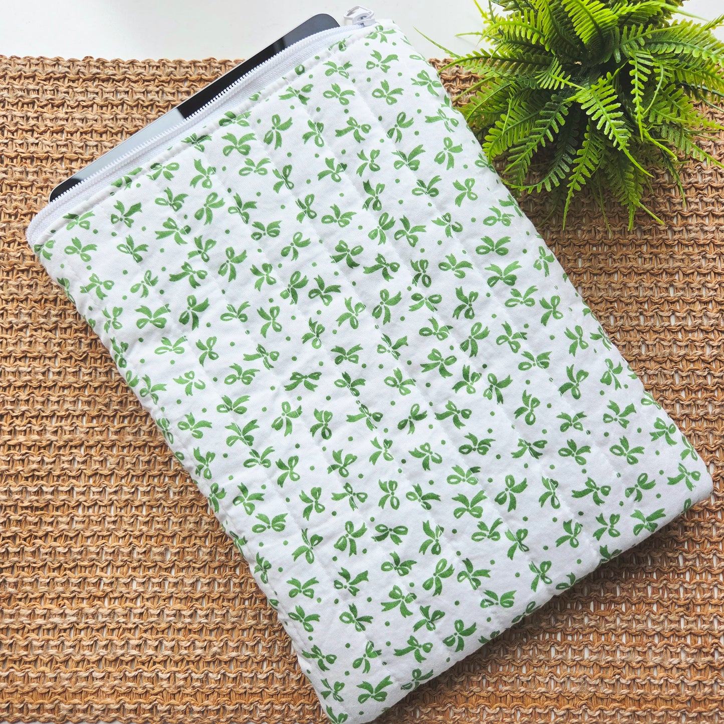 Bow print tablet case with quilted design